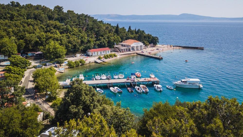 Villa Family Grand De Luxe Mobilhome Selce Bagian luar foto