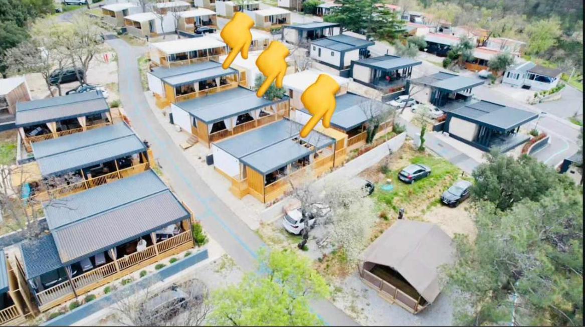 Villa Family Grand De Luxe Mobilhome Selce Bagian luar foto